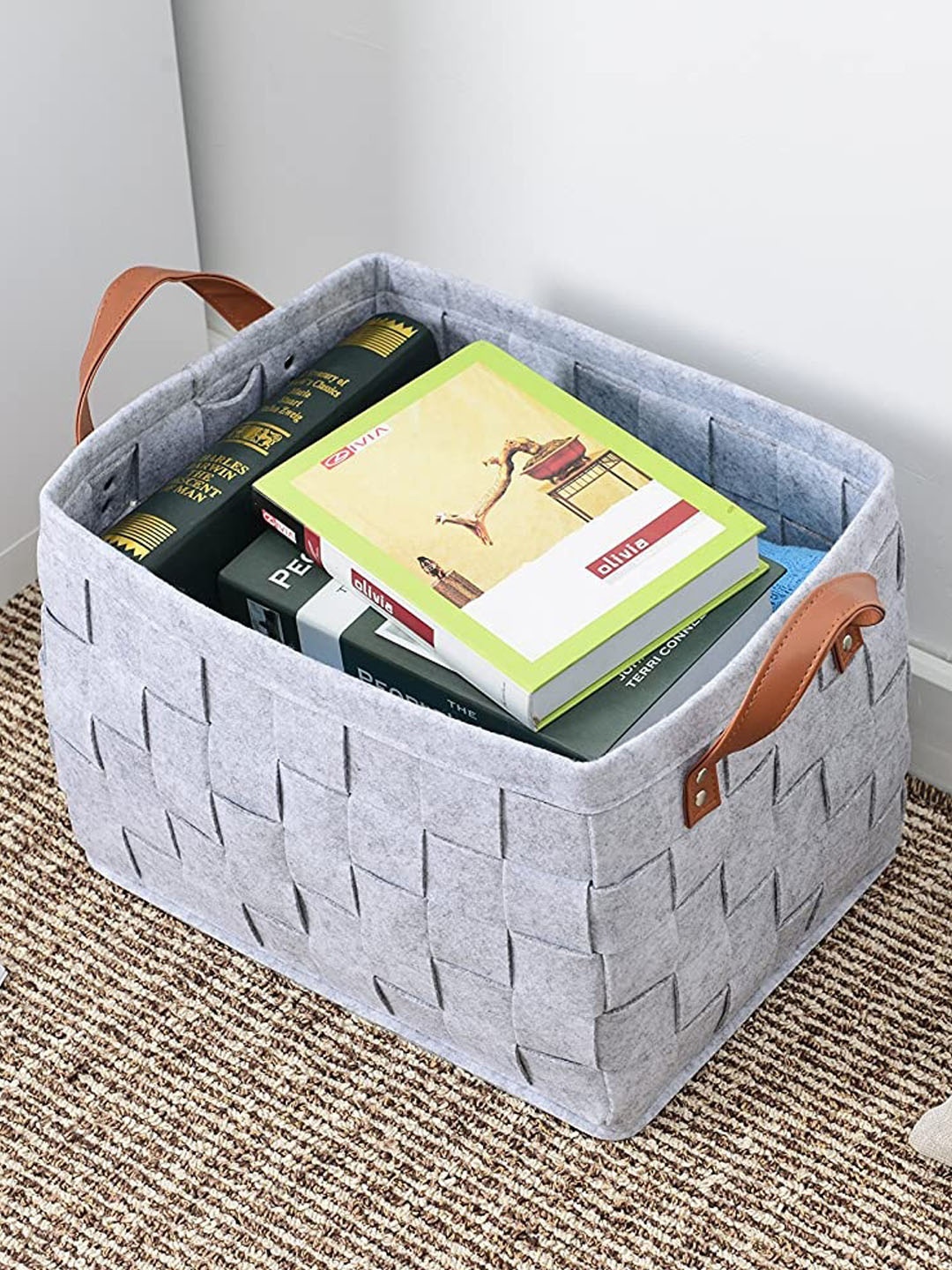 

MARKET99 Light Grey Felt Organizer Basket