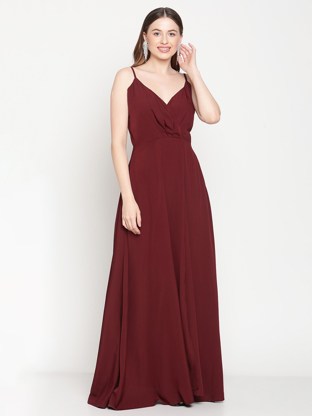 

COASTLAND Maroon Solid Crepe Maxi Dress