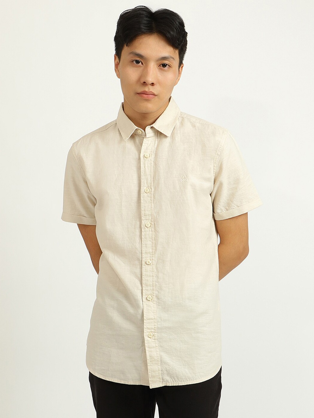 

United Colors of Benetton Men Cream-Coloured Slim Fit Casual Shirt