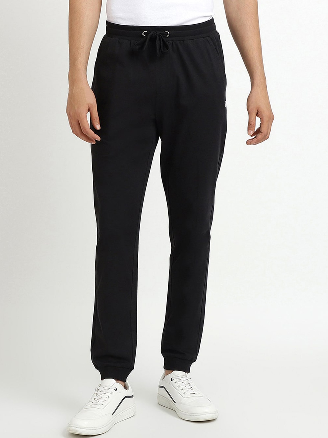 

United Colors of Benetton Men Black Solid Joggers Trousers