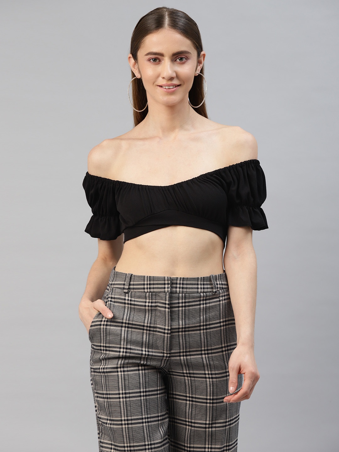 

AAHWAN Black Off-Shoulder Solid Back Tie-Up Bardot Crop Top
