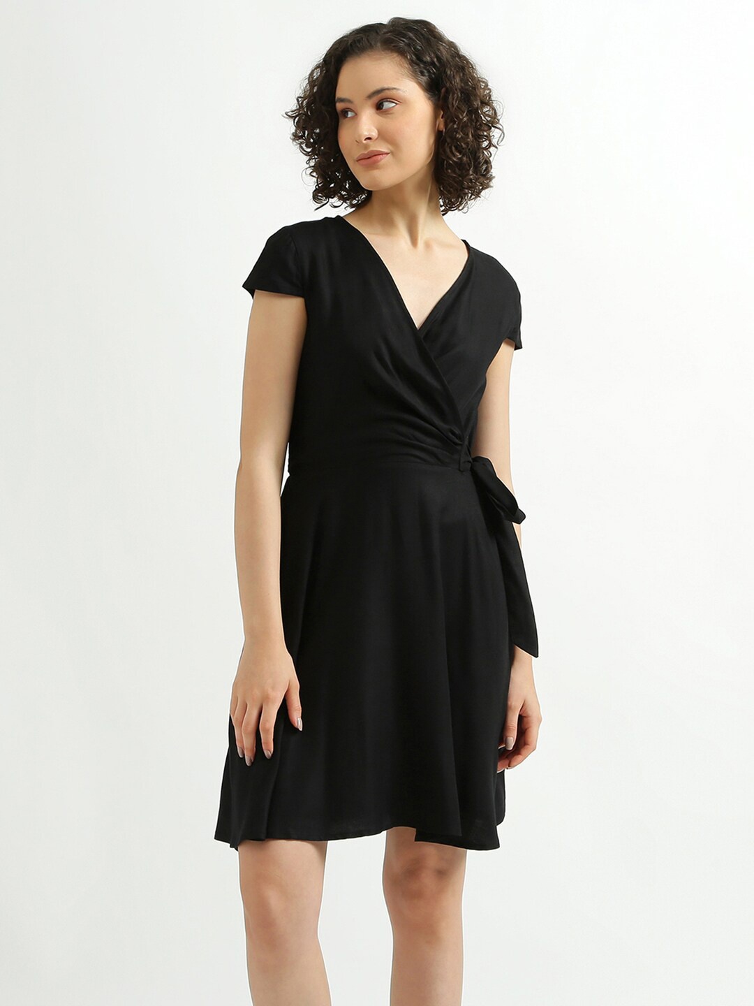 

United Colors of Benetton Black Dress