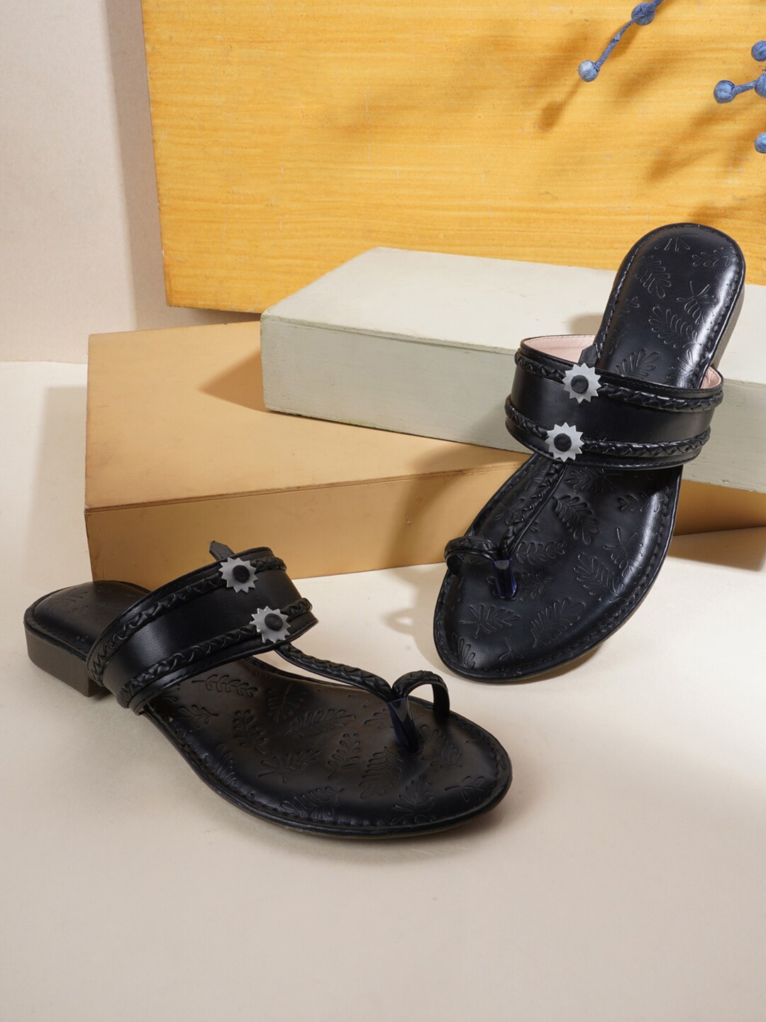 

Style Shoes Women Black One Toe Flats