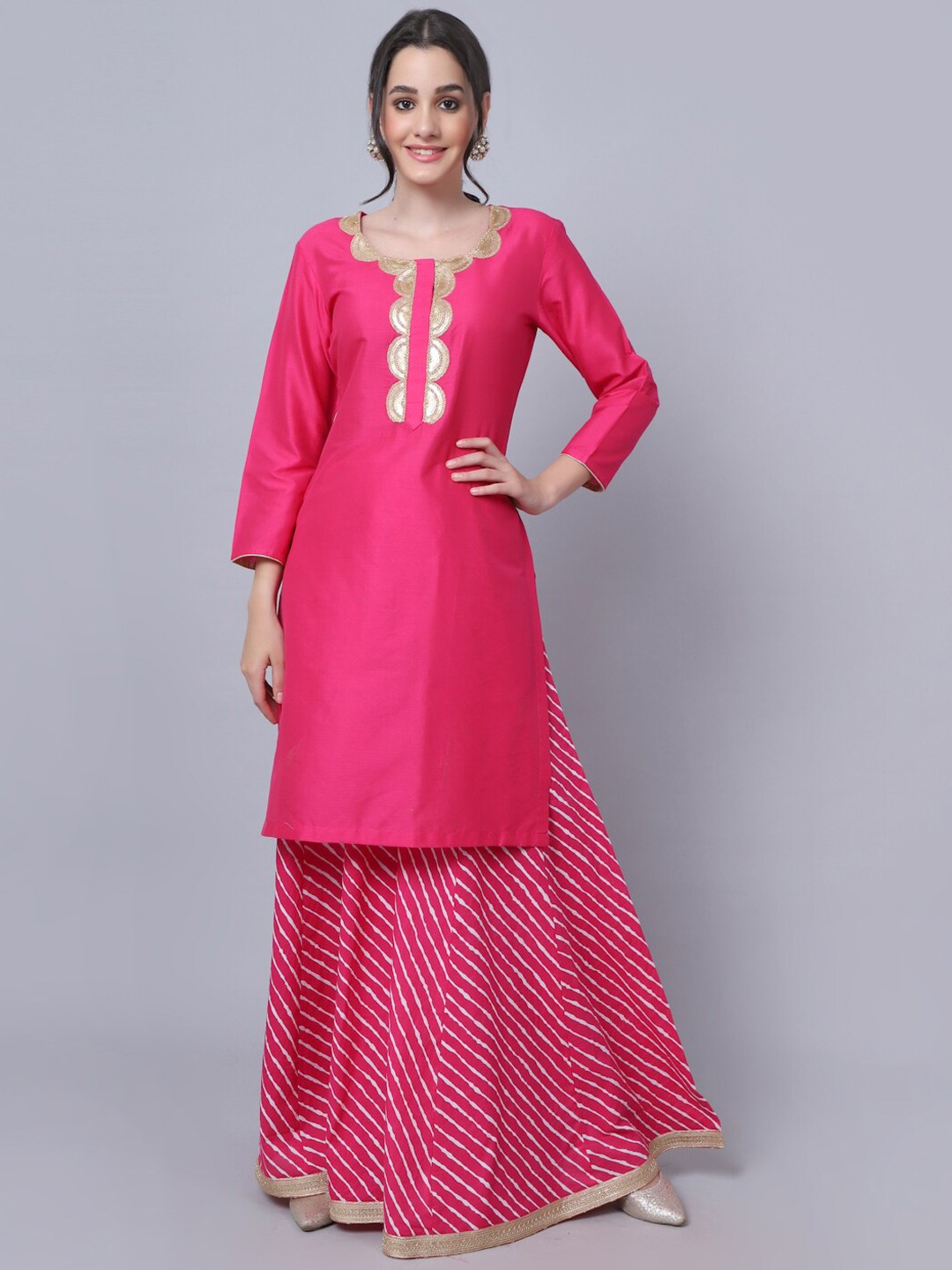 

anokherang Women Pink Solid Kurta