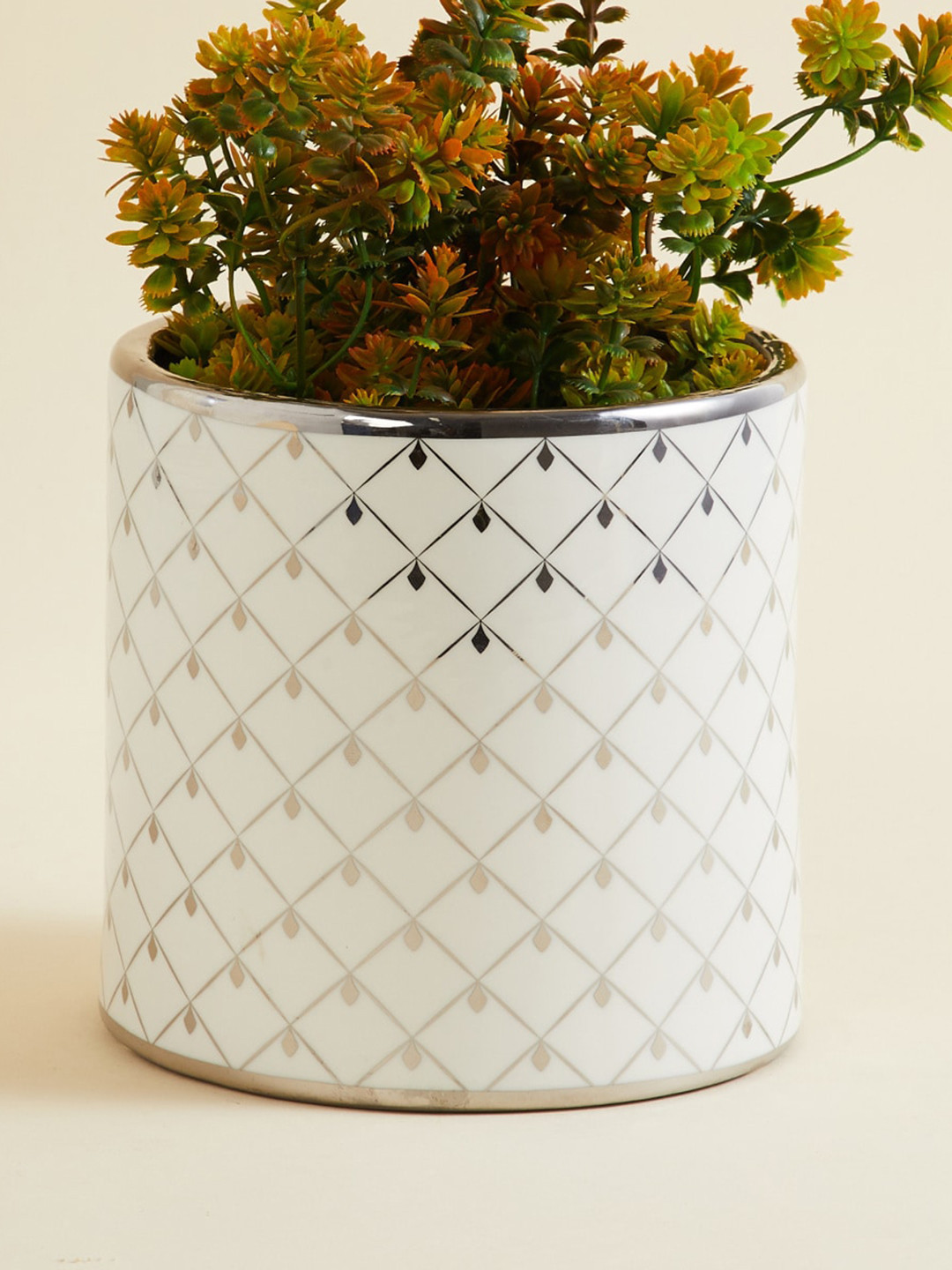 

Home Centre Glitz Decor White Checked Ceramic Cylindrical Floor Planter