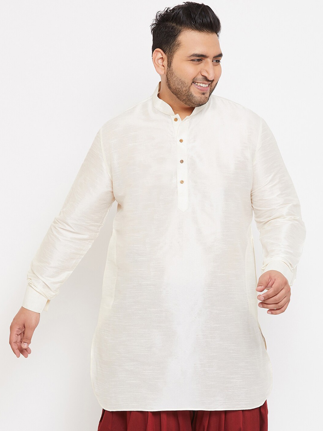 

VASTRAMAY Plus Size Men Cream-Coloured Solid Straight Kurta