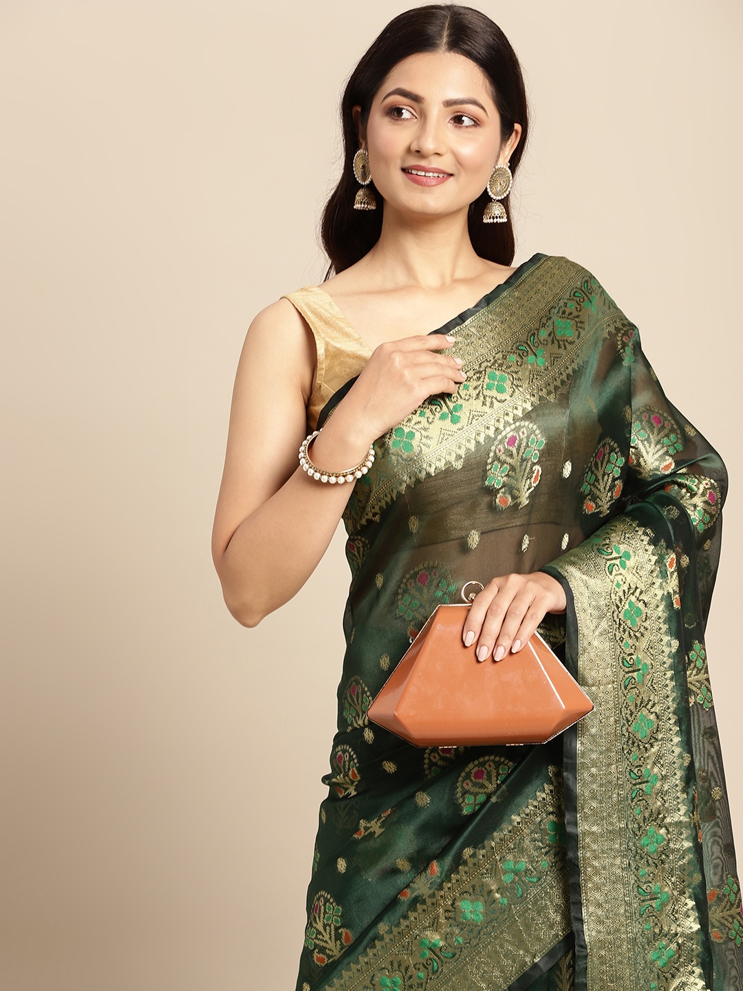 

Mitera Green & Golden Floral Zari Organza Kanjeevaram Saree