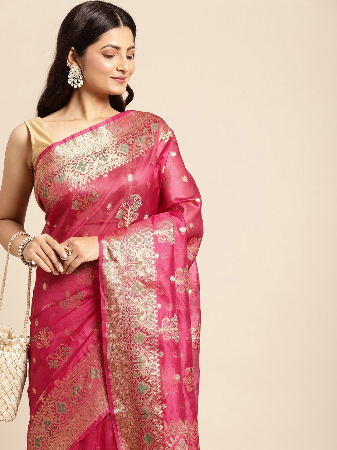 

Mitera Pink & Golden Floral Zari Organza Kanjeevaram Saree