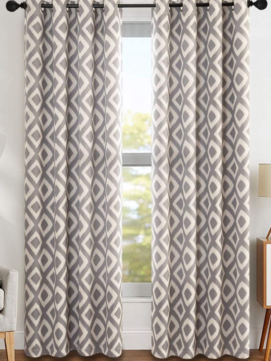 

URBAN SPACE Grey & Brown Geometric Black Out Window Curtain