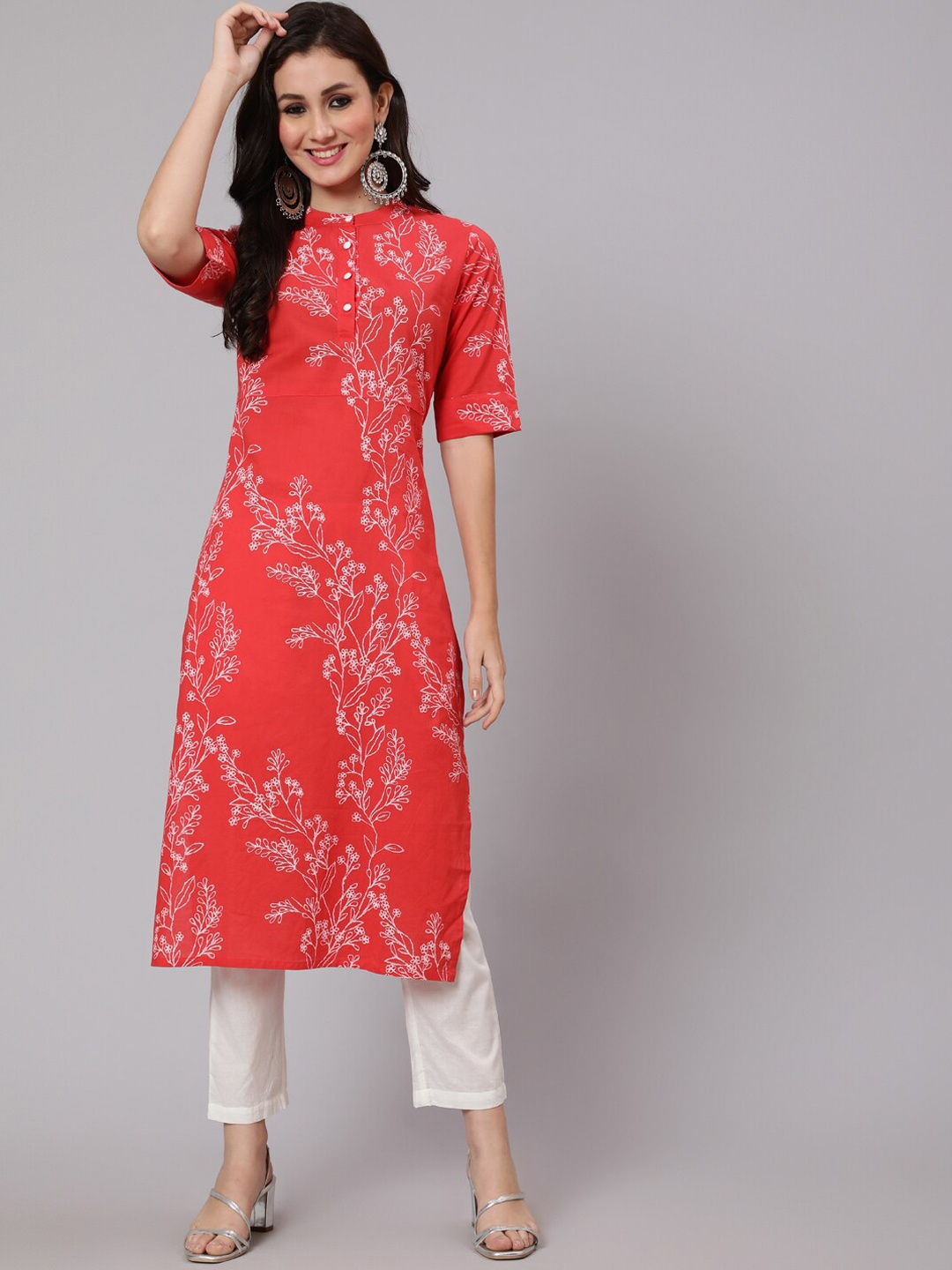 

Nayo Women Red Floral Printed Kurta