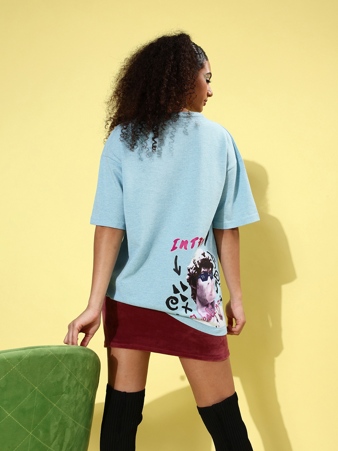 

Stylecast X Hersheinbox Women Elegant Blue Graphic Tee