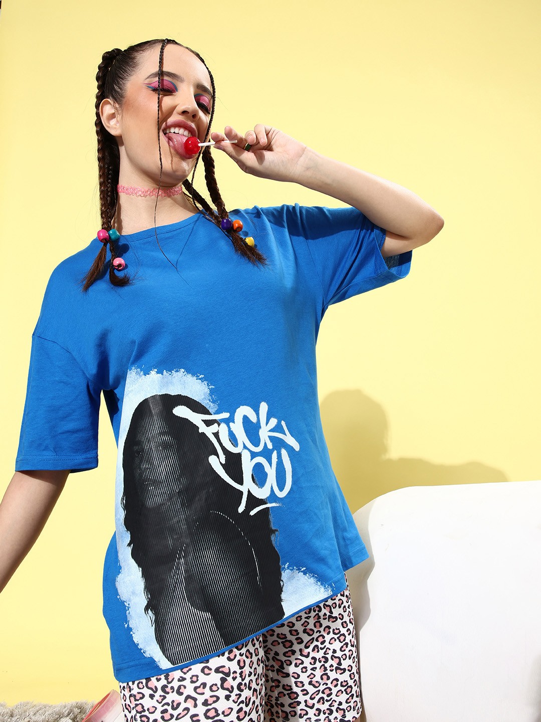 

Stylecast X Hersheinbox Women Blue Graphic Tee