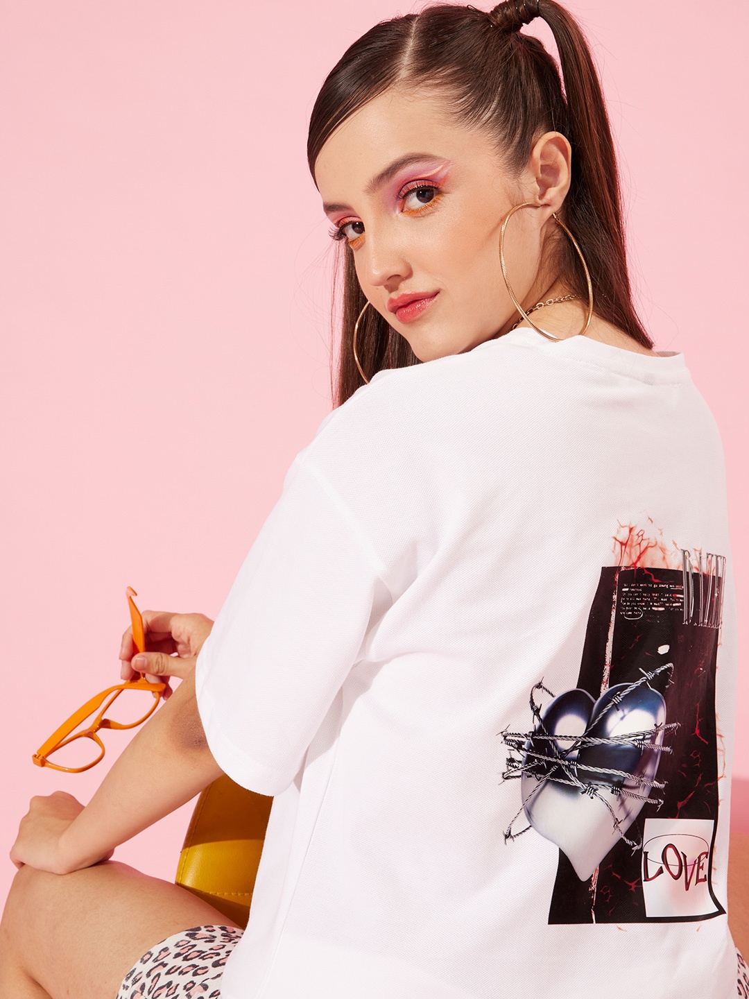 

Stylecast X Hersheinbox Women White Graphic Tshirt