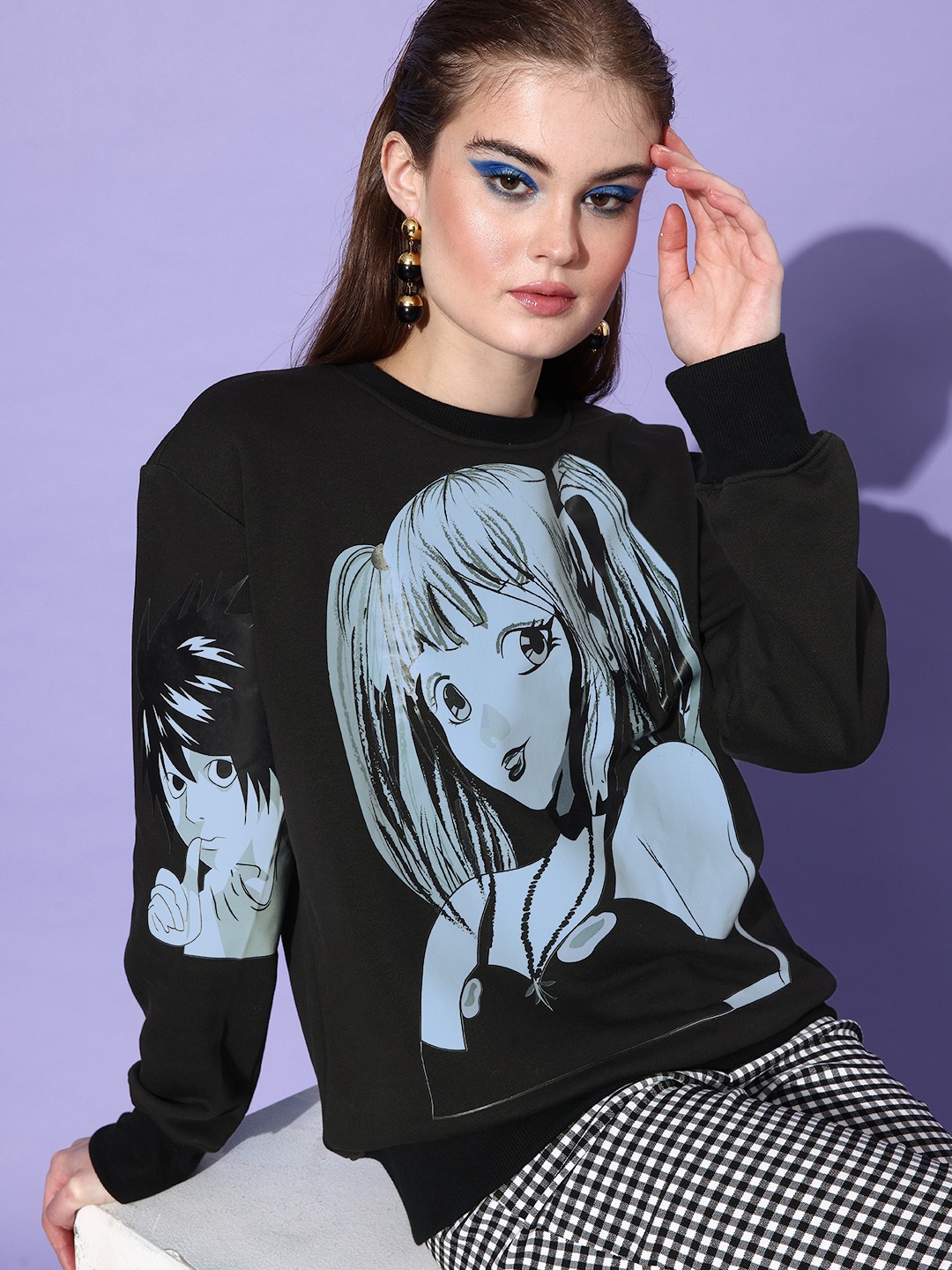 

Stylecast X Hersheinbox Women Black Graphic Printed Pullover Sweatshirt