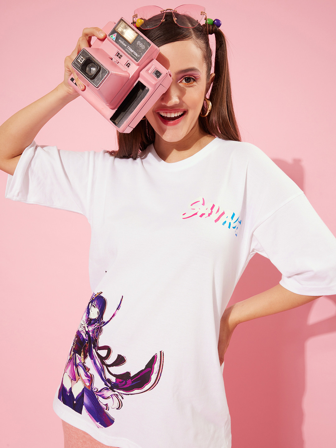 

Stylecast X Hersheinbox Women White Graphic Graphic Tee
