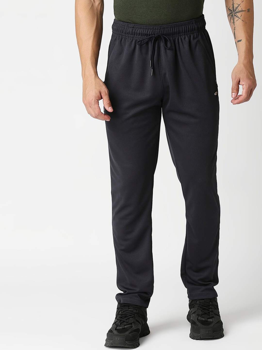 

Black Panther Men Grey Solid Mid-Rise Track Pants