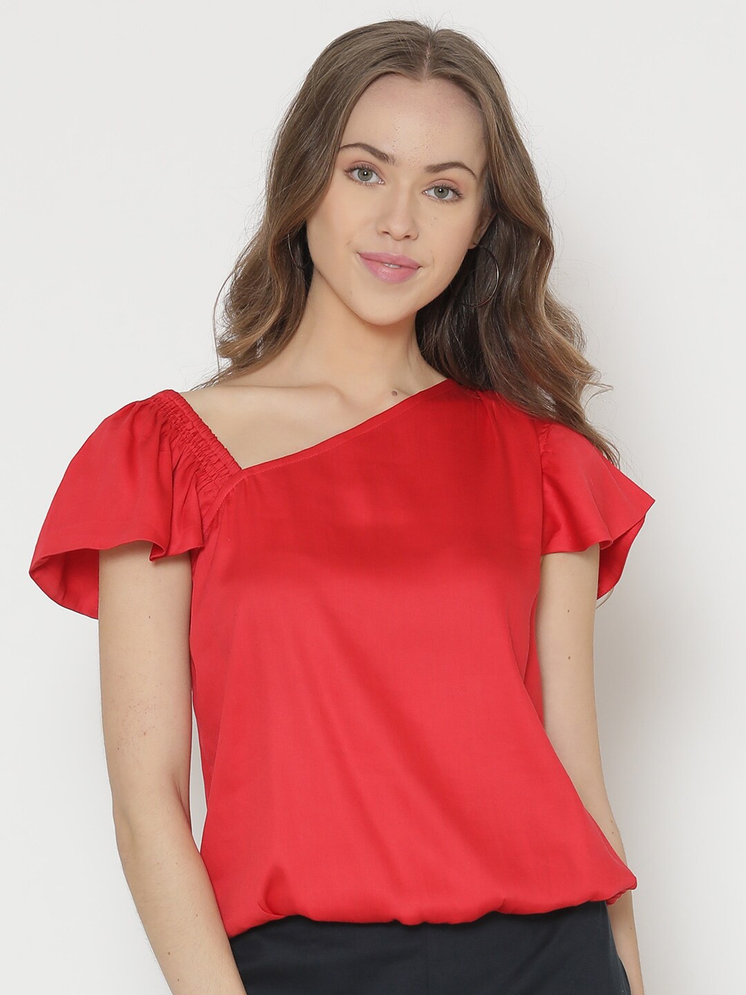 

SHAYE Women Solid Red Top