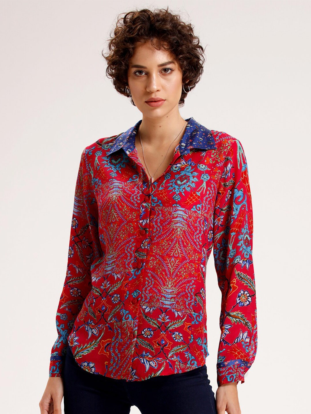 

SHAYE Women Red & Blue Floral Printed Modal Casual Shirt