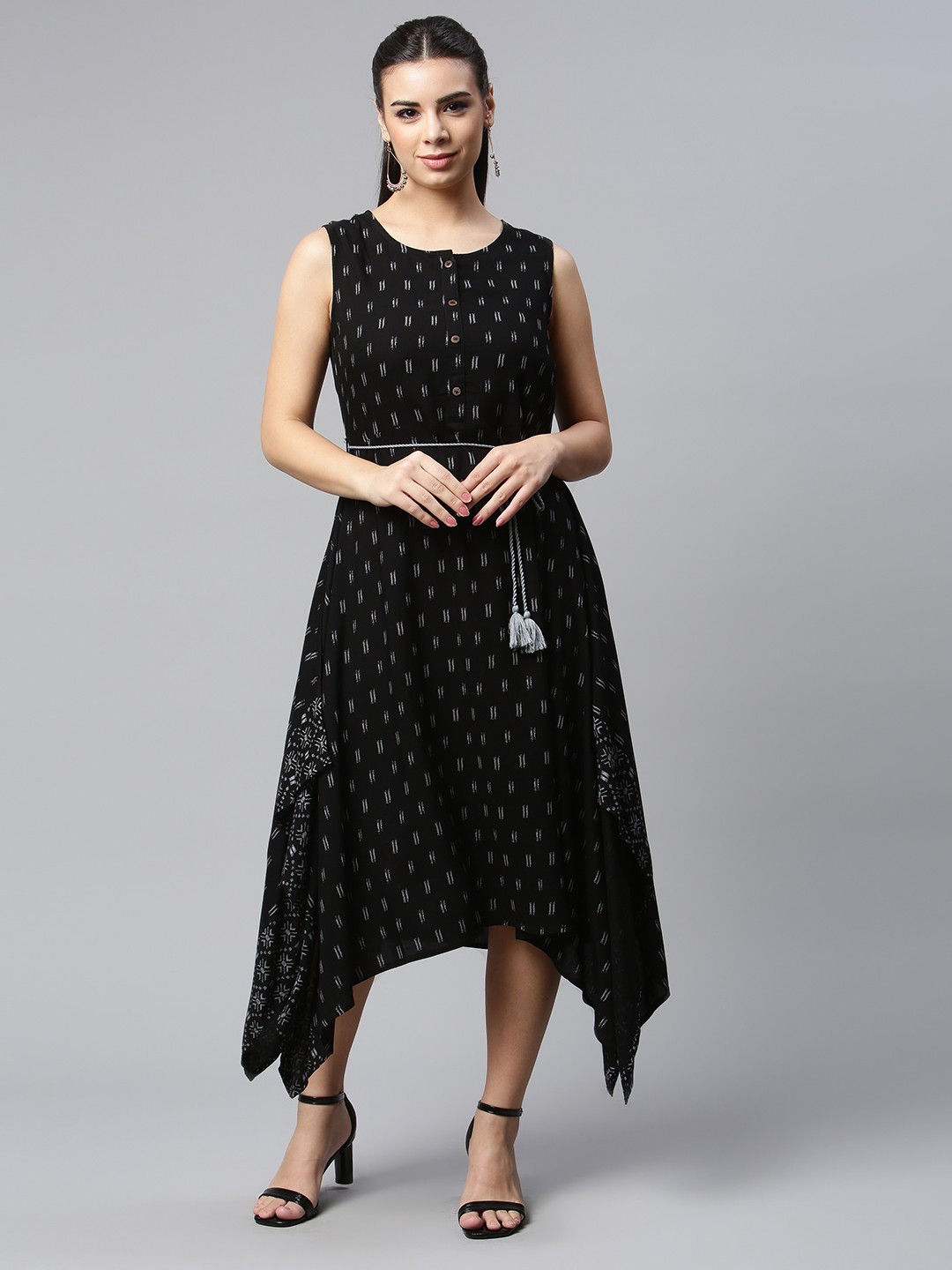 

MALHAAR Black Printed A-Line Midi Dress