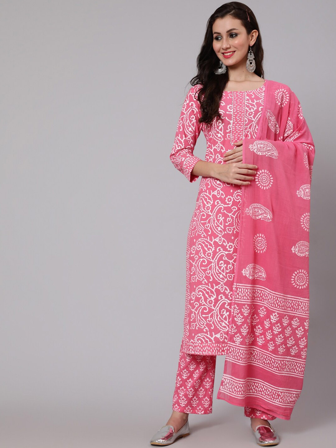 

GLAM ROOTS Women Pink Floral Printed Pure Cotton Kurta with Trousers & Dupatta