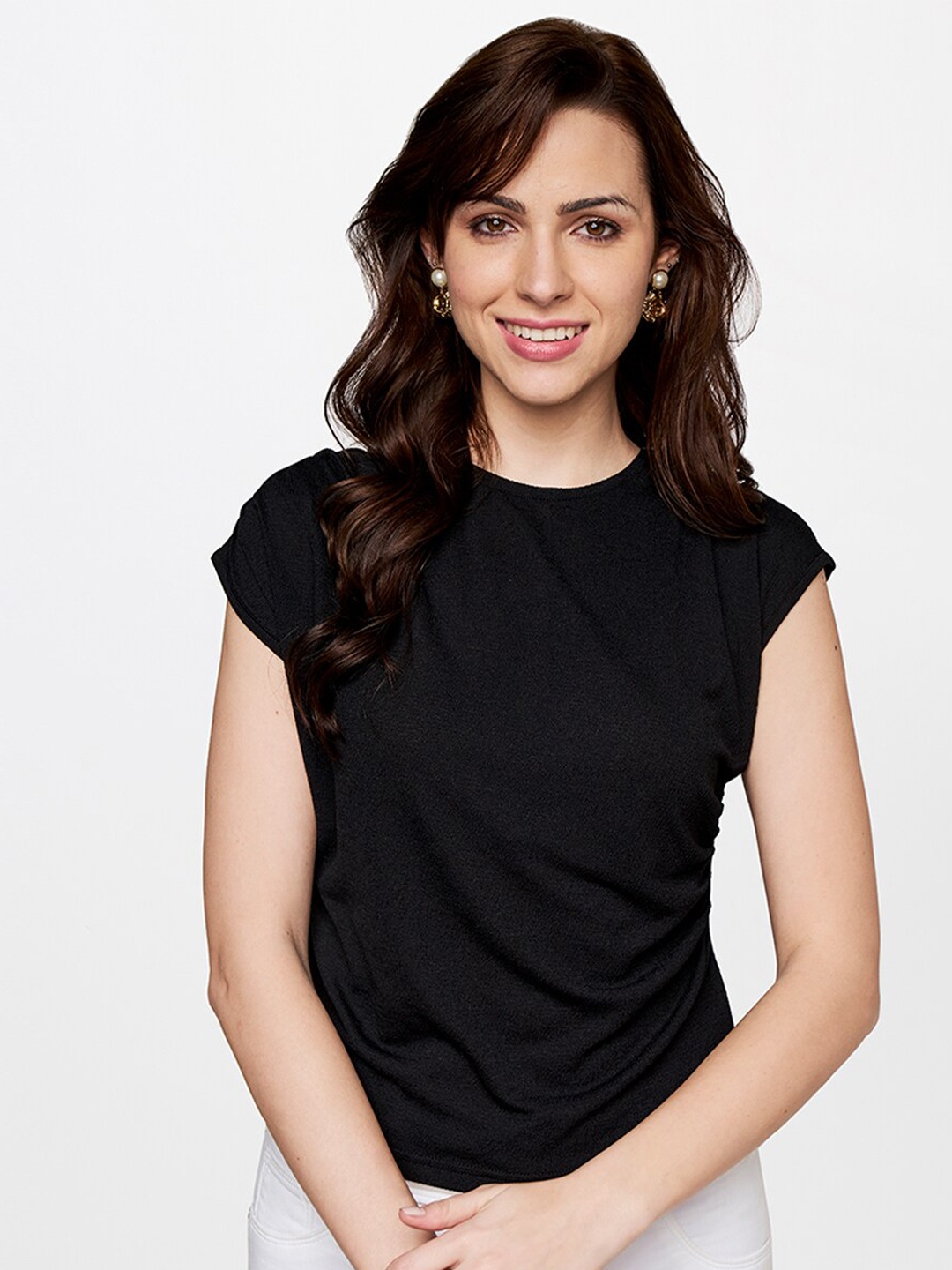 

AND Woman Black Solid Top