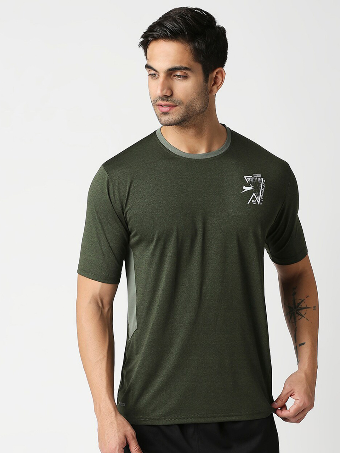 

Black Panther Men Olive Green Acti Fit Slim Fit T-shirt
