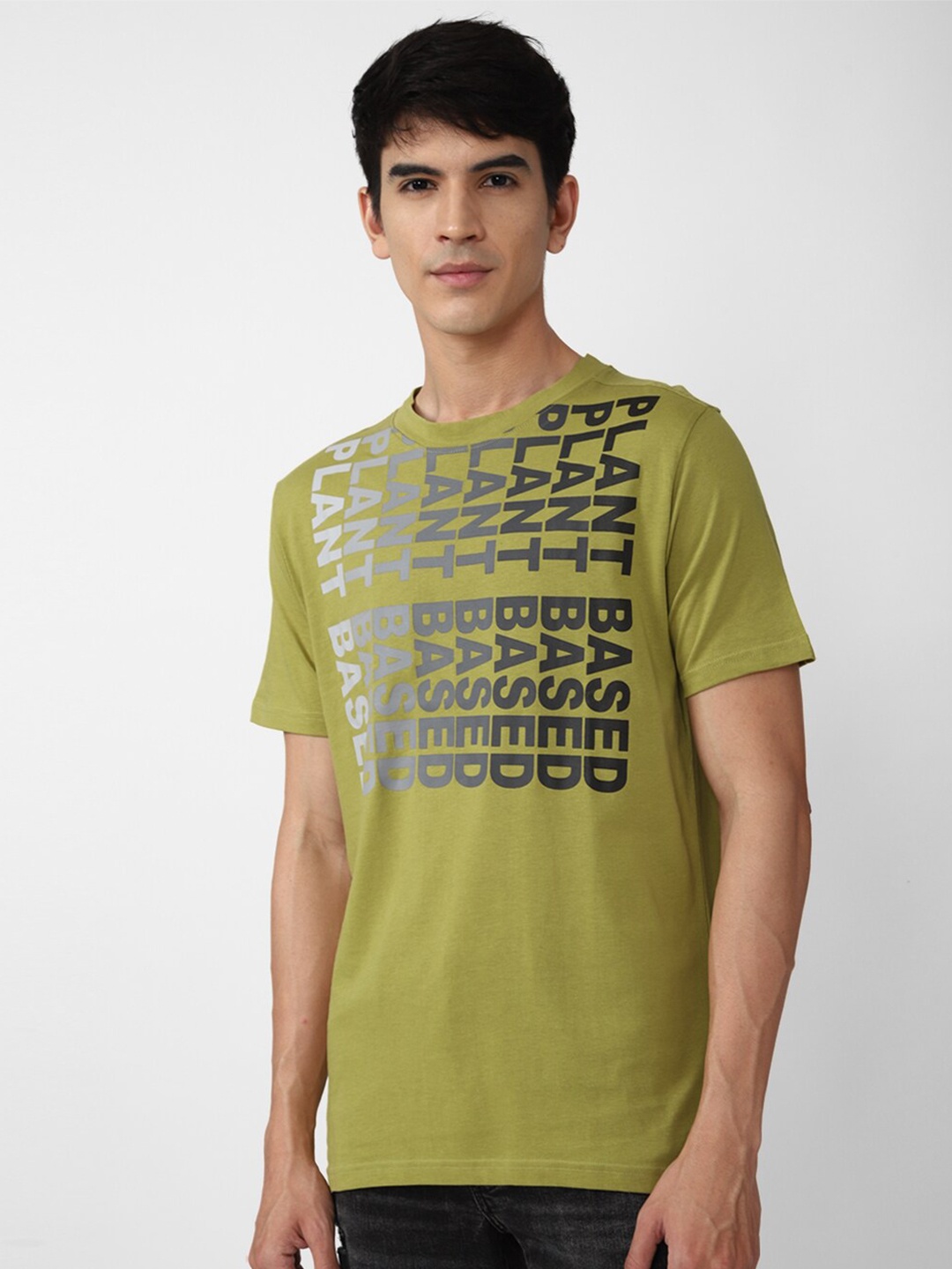

FOREVER 21 Men Green Typography Printed Cotton T-shirt
