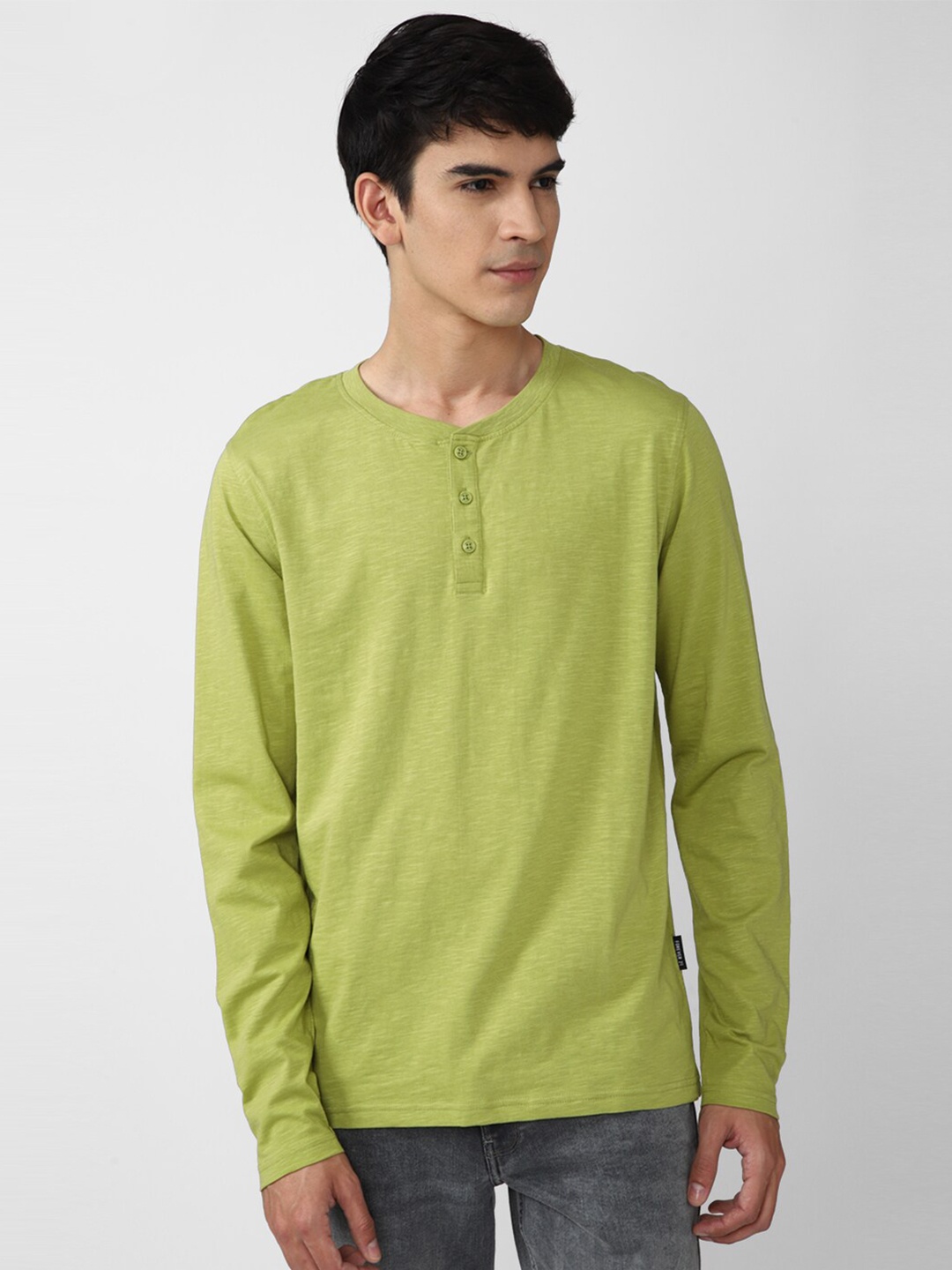 

FOREVER 21 Men Green Henley Neck Cotton T-shirt