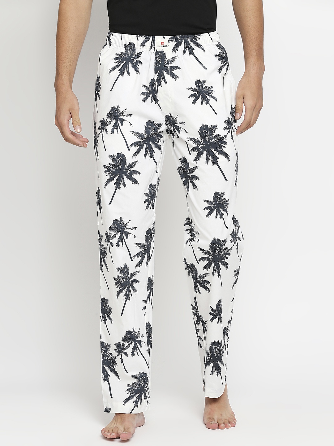 

Underjeans by Spykar Men Cotton Printed Pyjama UJMPYJPPJ001WHITENAVY, Navy blue