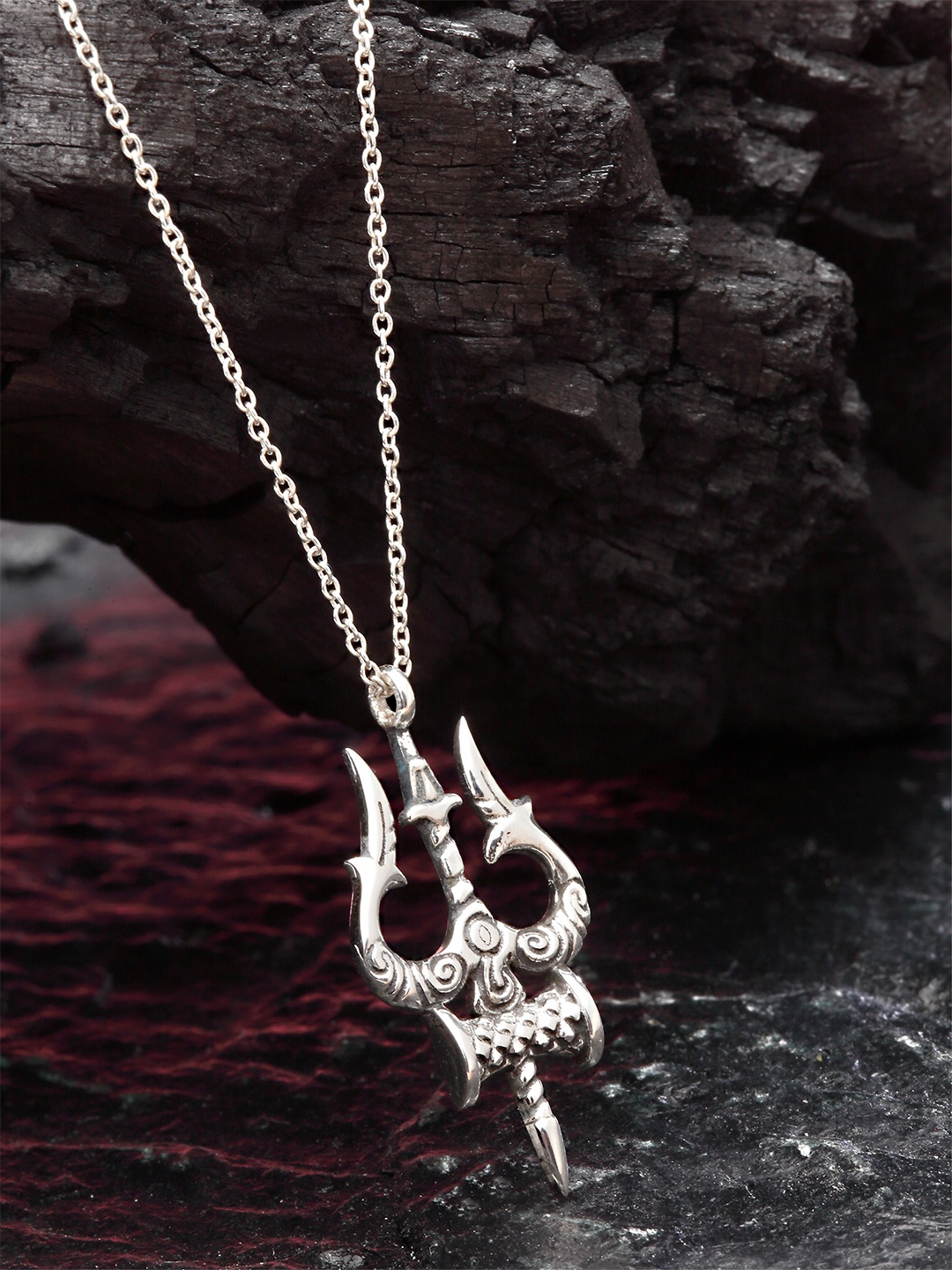 

KUNUZ 925 Sterling Silver Silver-Plated Pendant With Chain