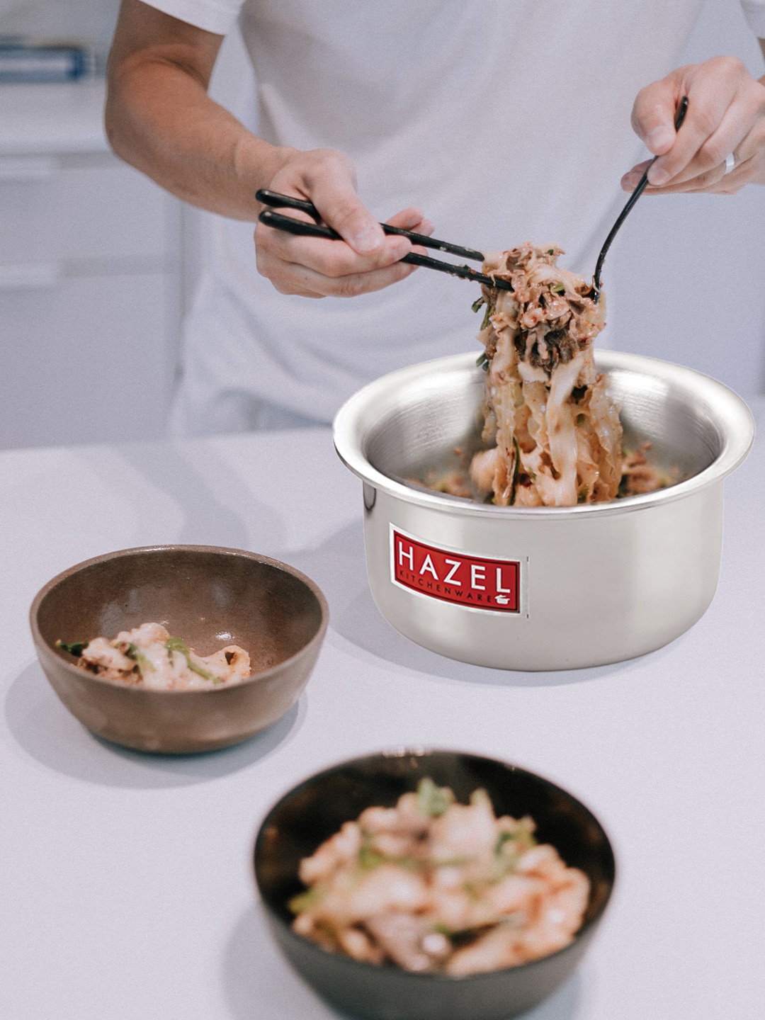 

HAZEL Silver-Toned Aluminium Cookware Tope With Lid 1.8 L