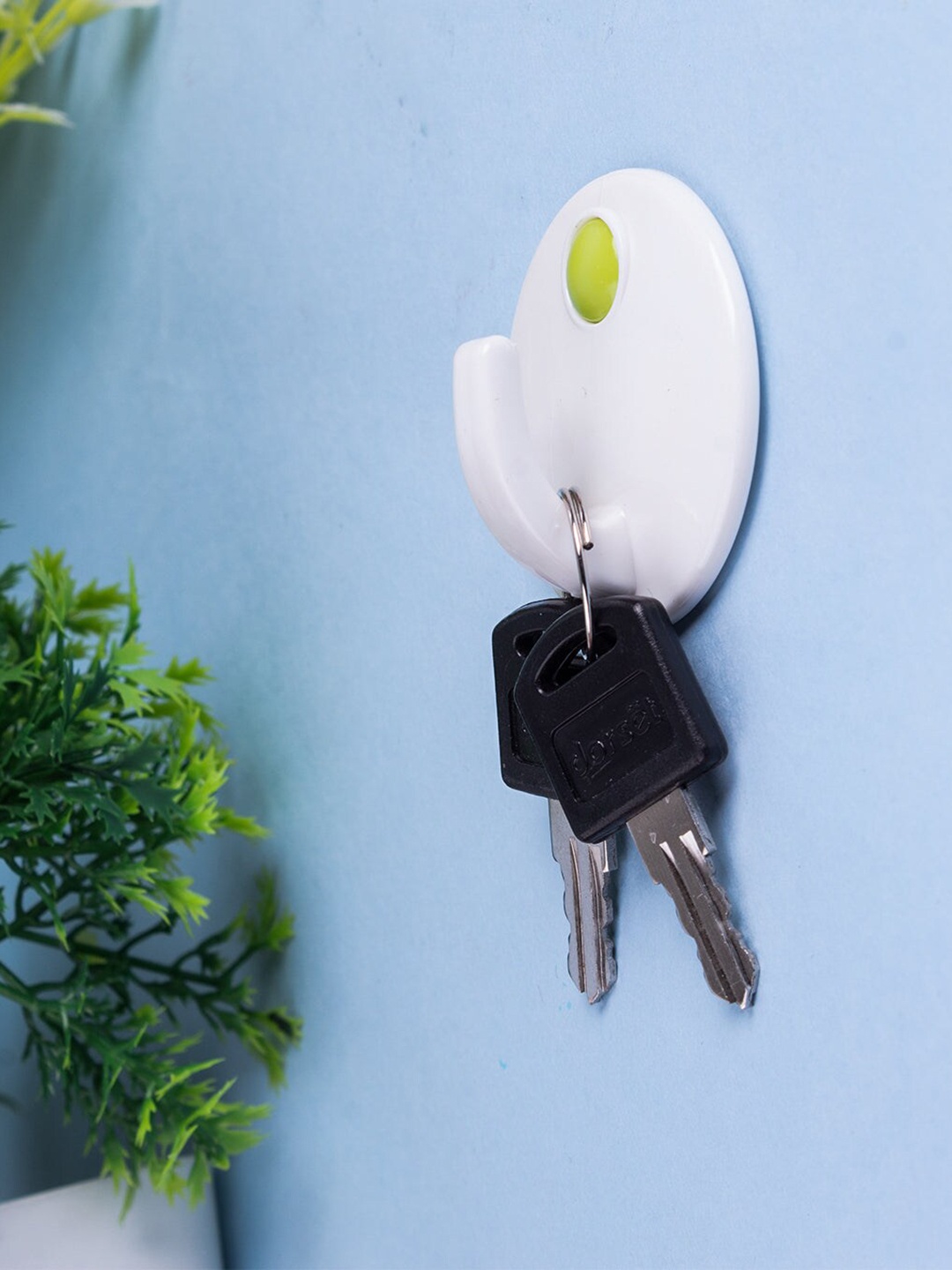 

MARKET99 Pack Of 3 White & Green Solid Wall Sticky Hooks and Holders