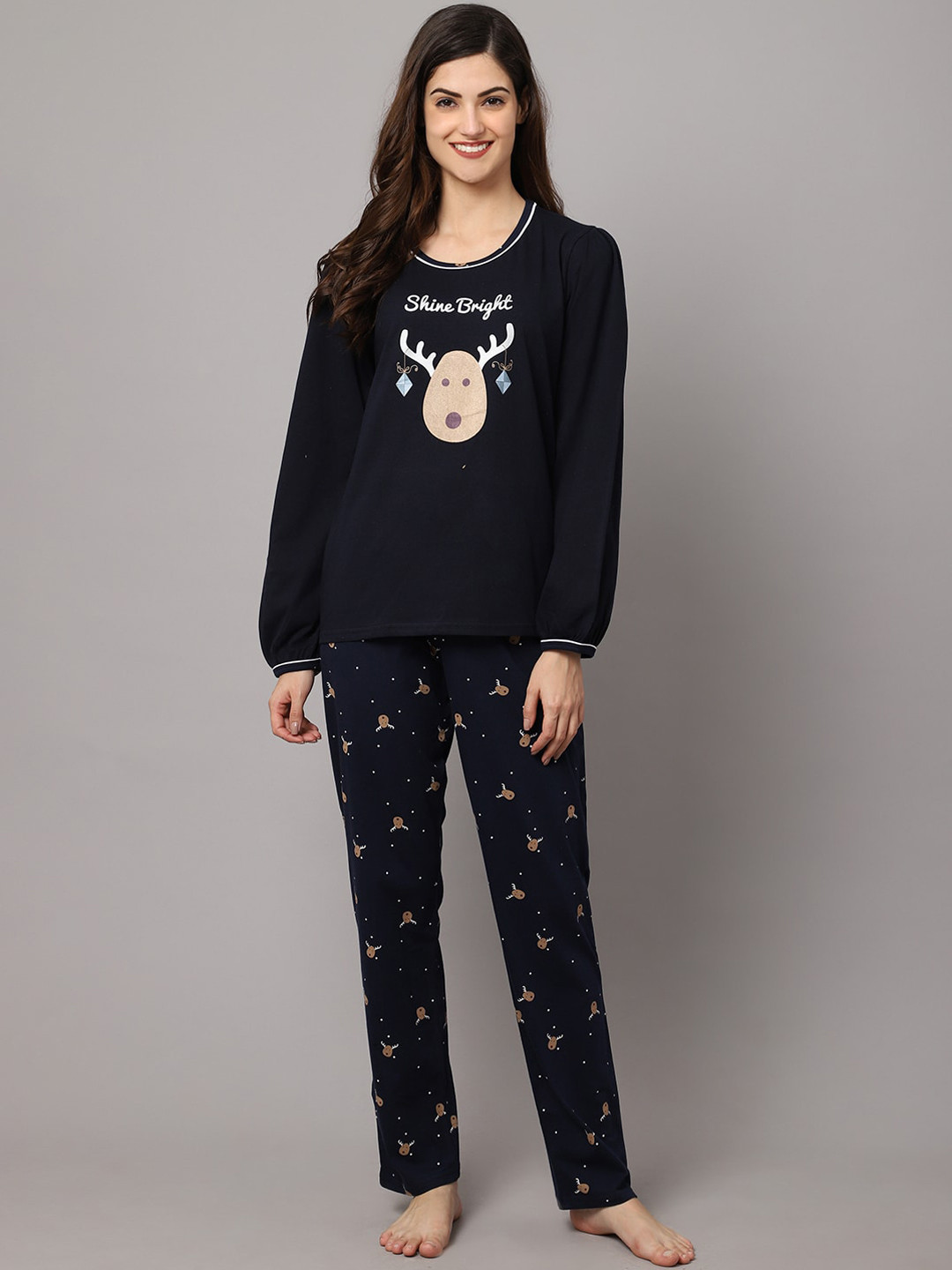 

Kanvin Women Navy Blue & White Printed Night suit