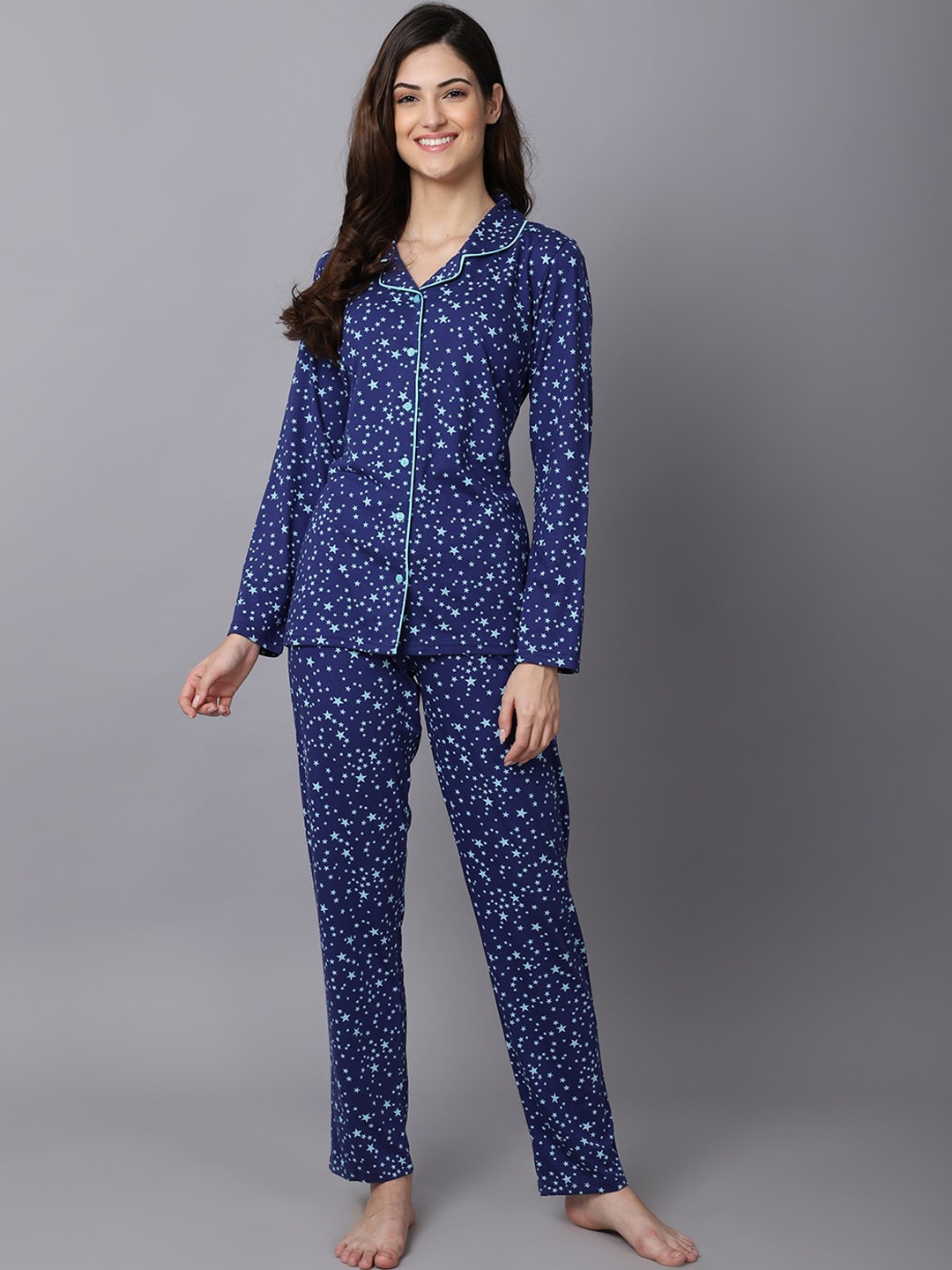 

Kanvin Women Navy Blue & Green Printed Night suit