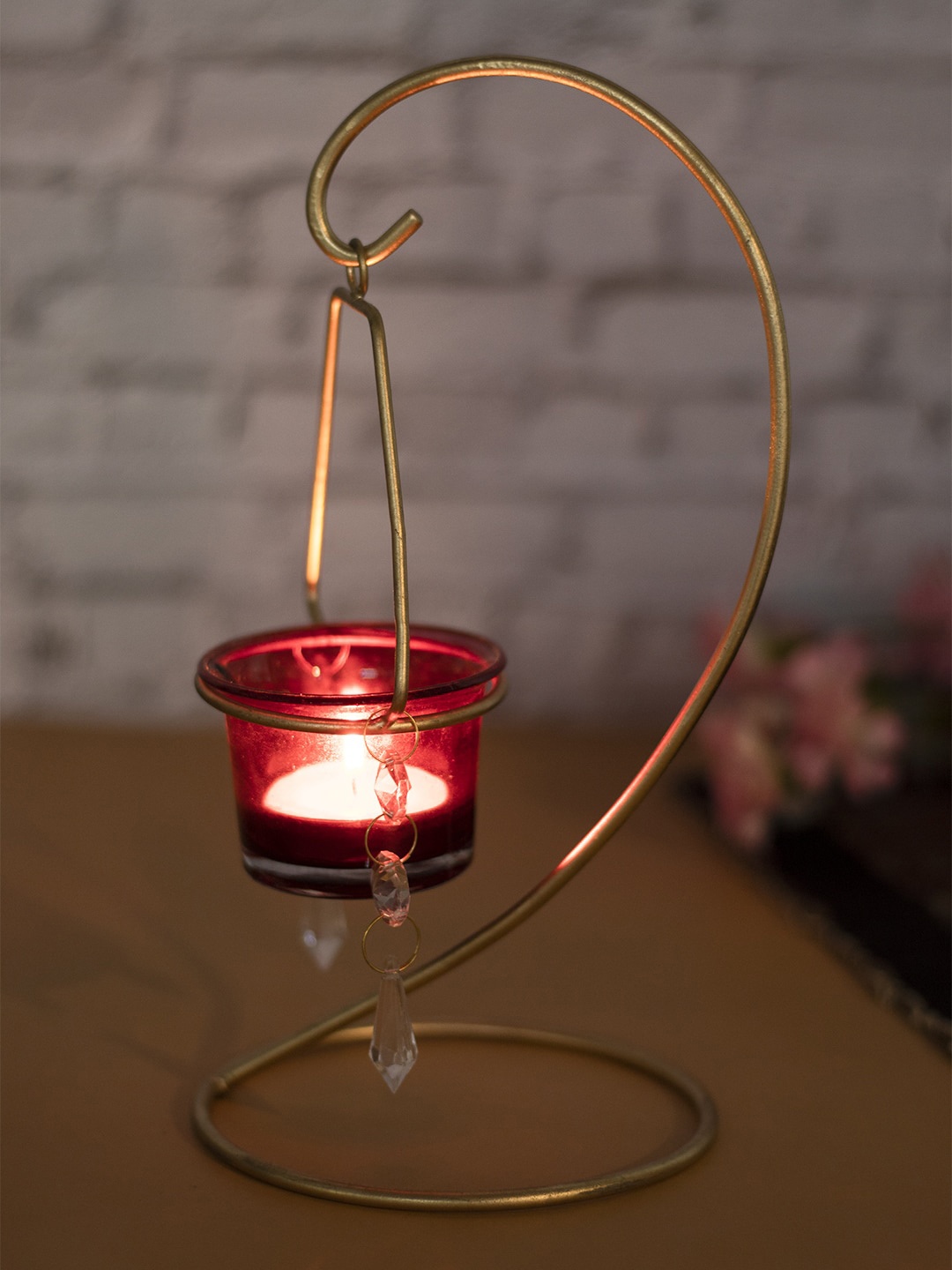 

MARKET99 Gold-Toned Solid T-Light Candle Holder