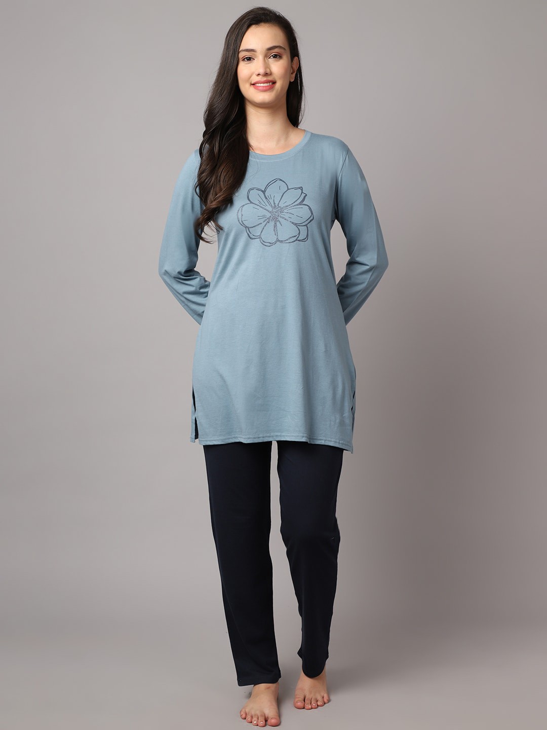 

Kanvin Women Navy Blue Printed Cotton Blend Night suit