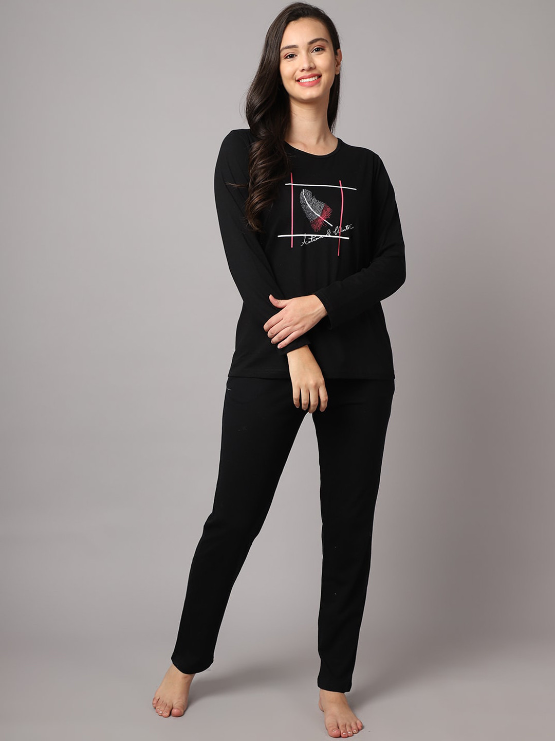 

Kanvin Women Black Printed Night suit