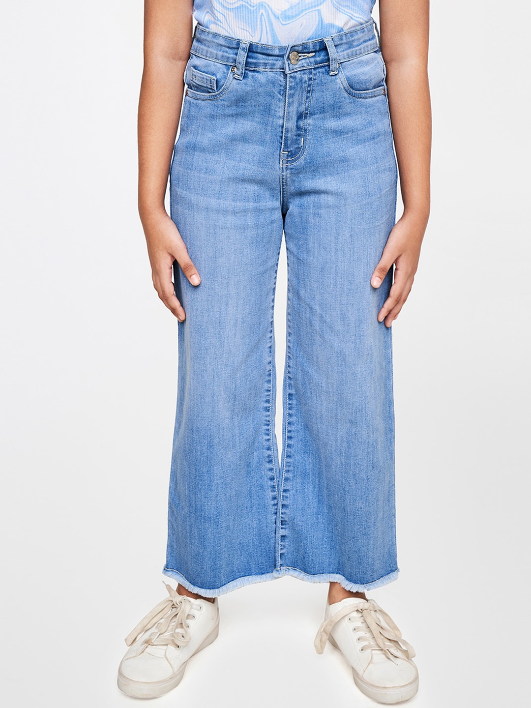 

AND Girls Blue Flared Light Fade Clean Look Jeans