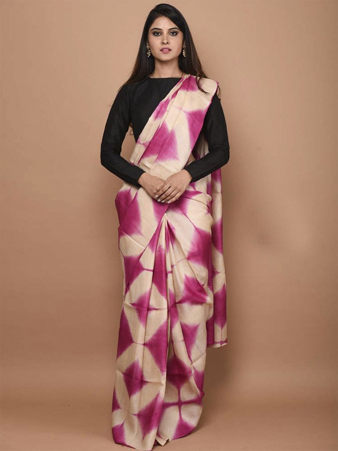 

BEATITUDE Pink & Cream-Coloured Tie and Dye Pure Silk Saree