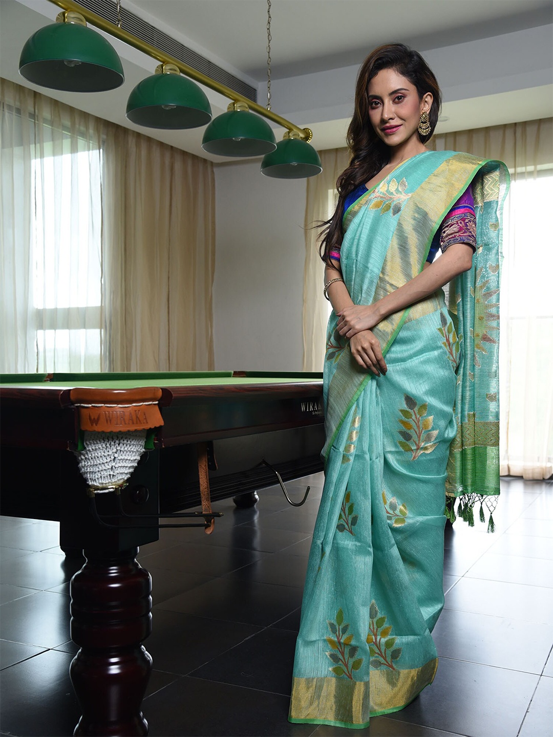 

BEATITUDE Blue & Green Woven Design Zari Pure Silk Saree