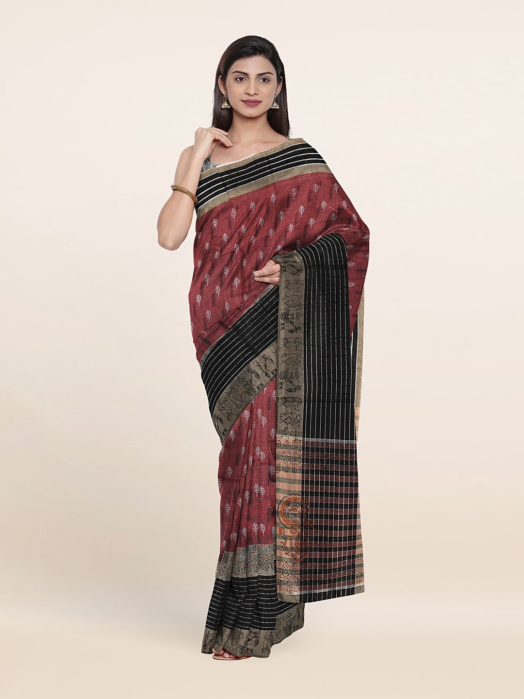 

Pothys Maroon & Black Floral Pure Cotton Saree