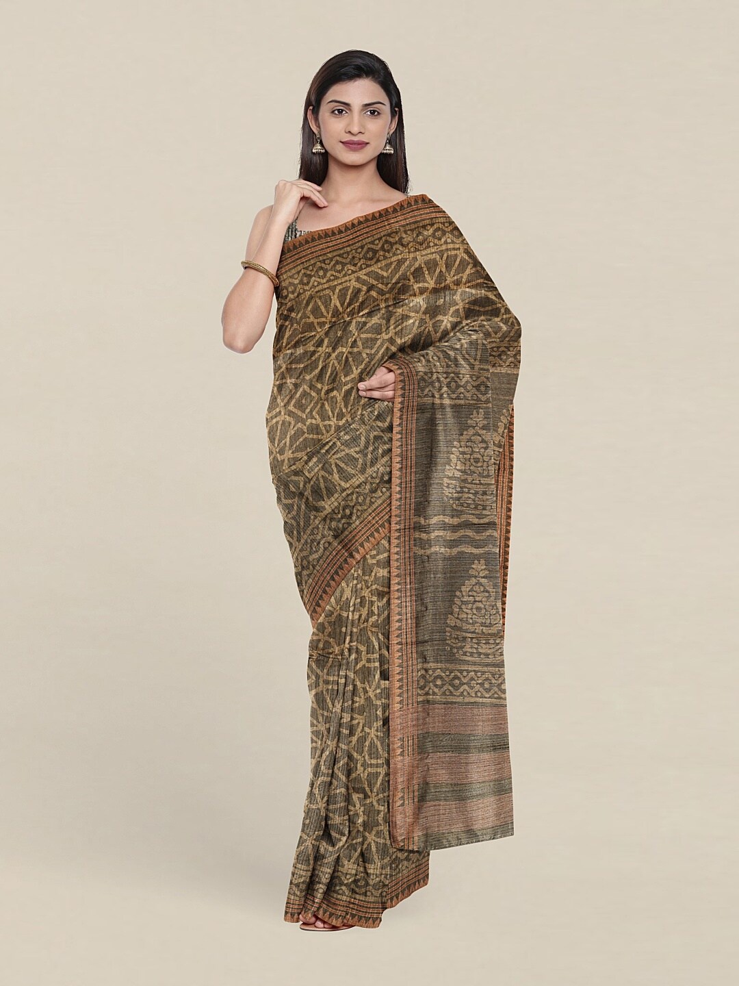 

Pothys Green & Grey Floral Jute Silk Saree