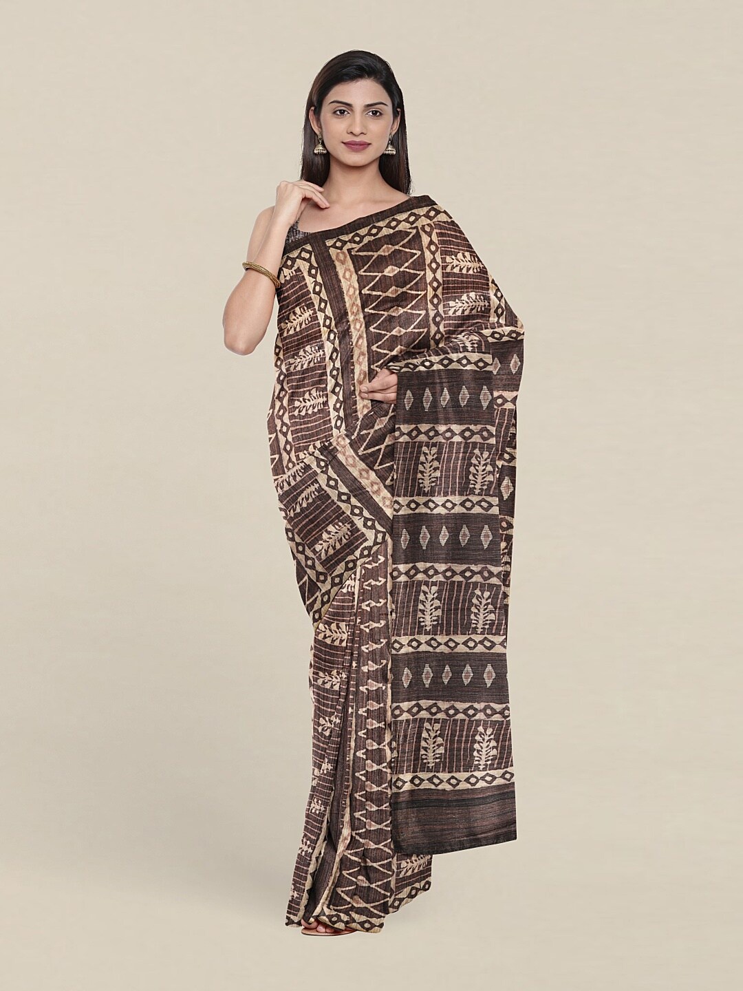 

Pothys Grey & Beige Jute Silk Saree