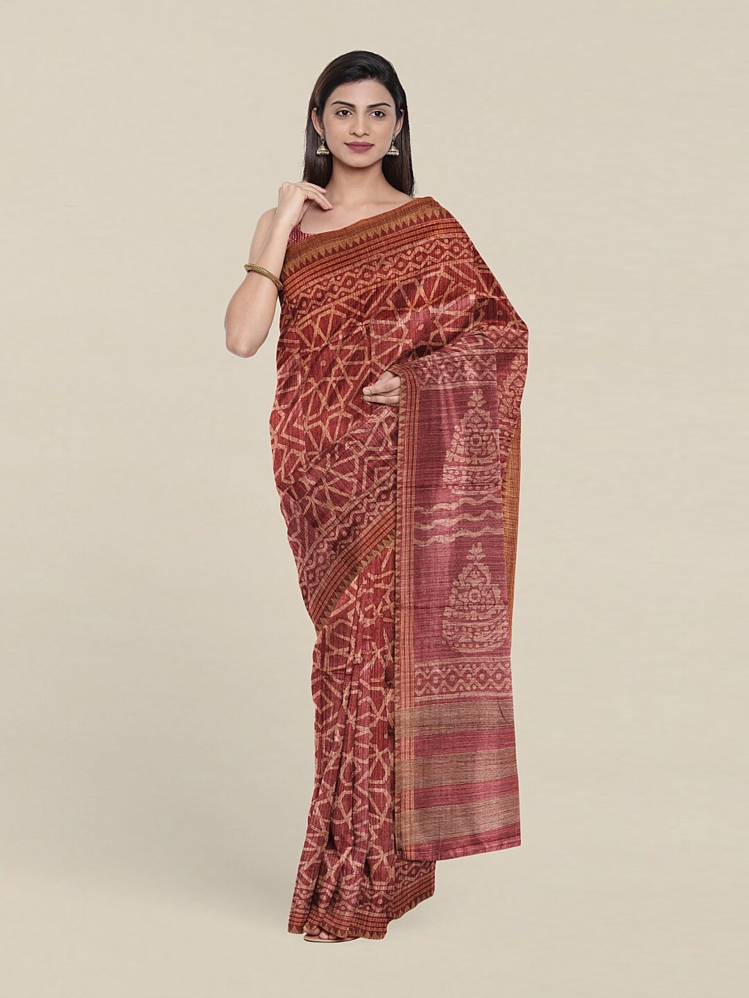 

Pothys Maroon & Brown Floral Jute Silk Saree