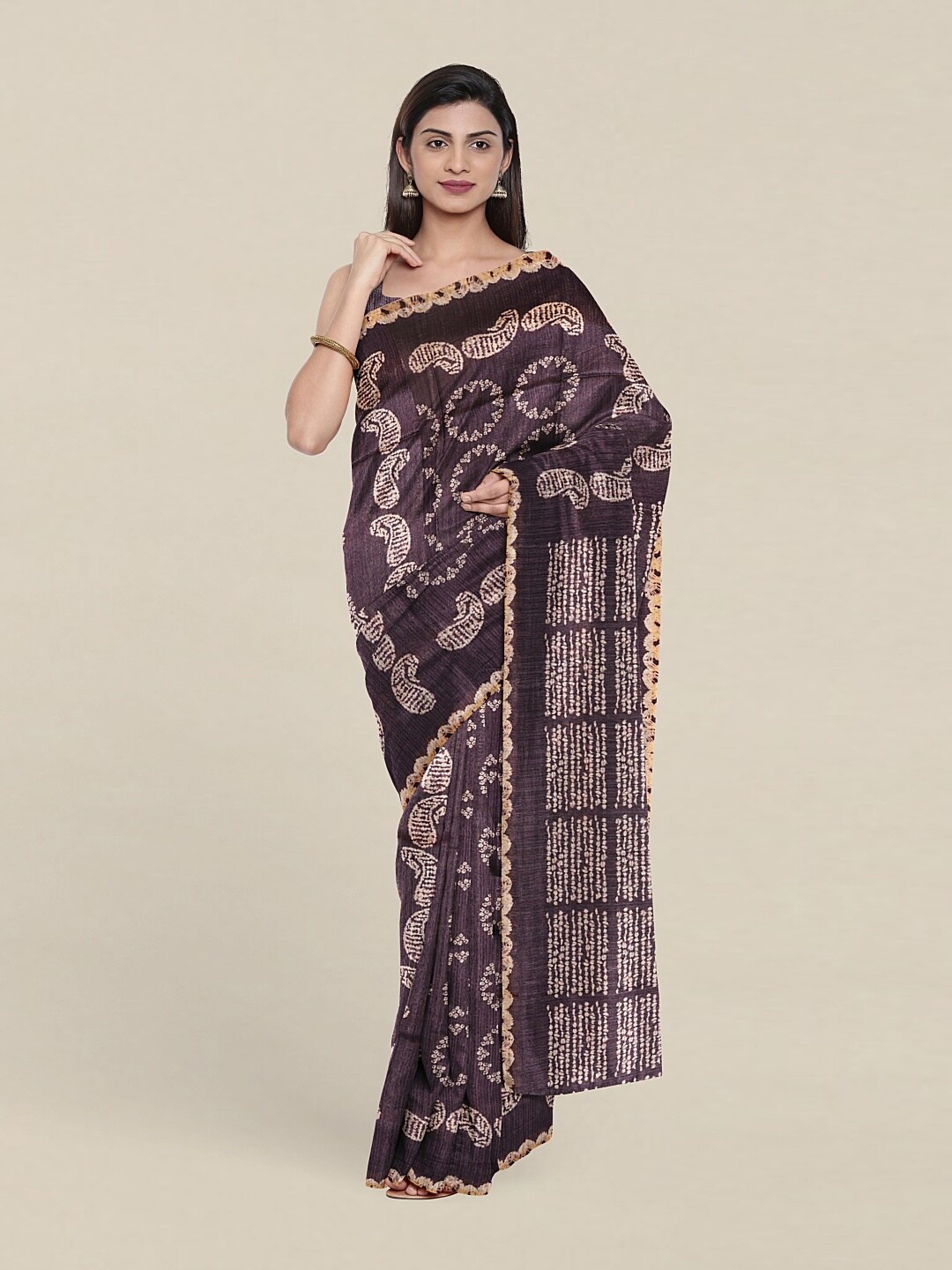 

Pothys Purple & White Ethnic Motifs Jute Silk Saree