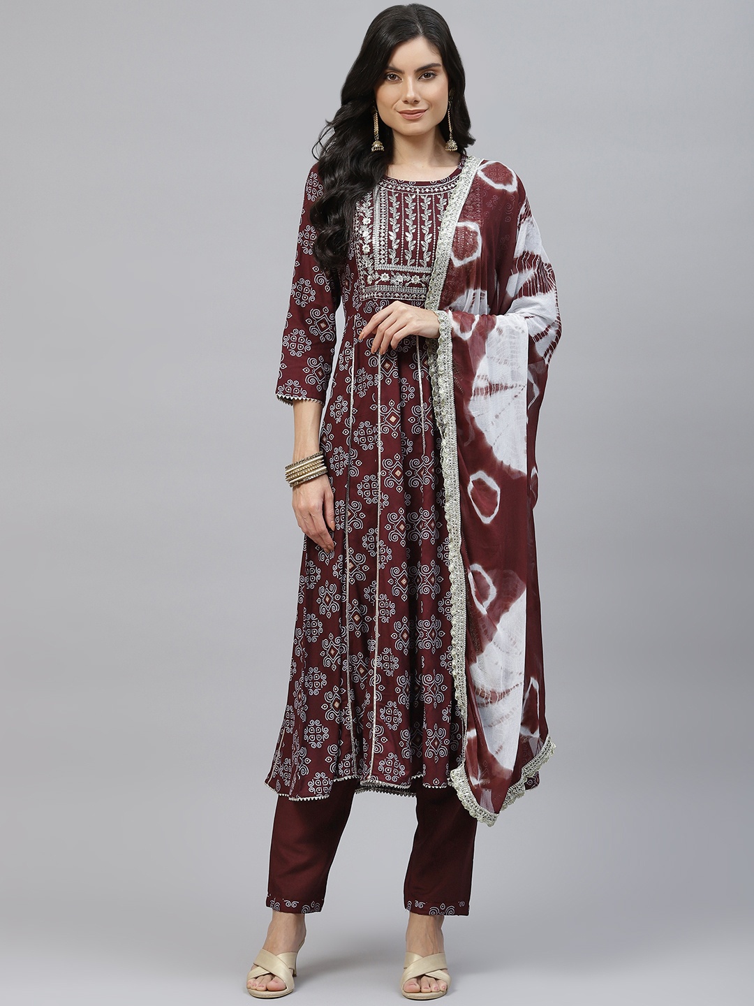 

KALINI Women Maroon Ethnic Motifs Printed Empire Gotta Patti Kurta with Trousers & Dupatta