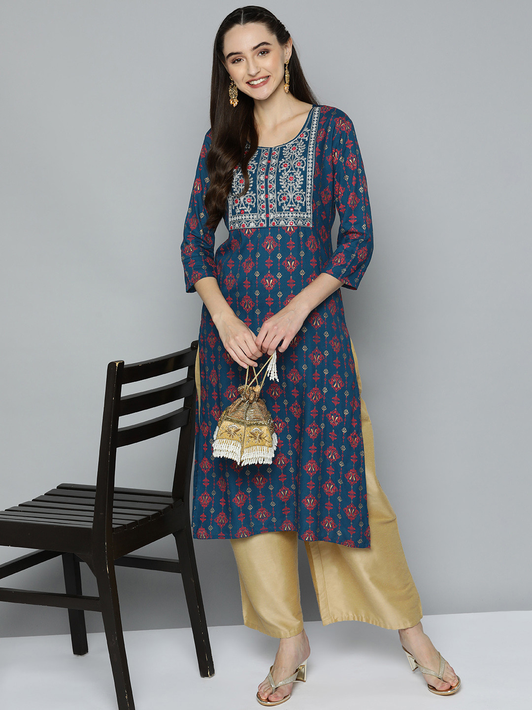 

HERE&NOW Women Navy Blue & Red Ethnic Motifs Printed Embroidered Work Kurta
