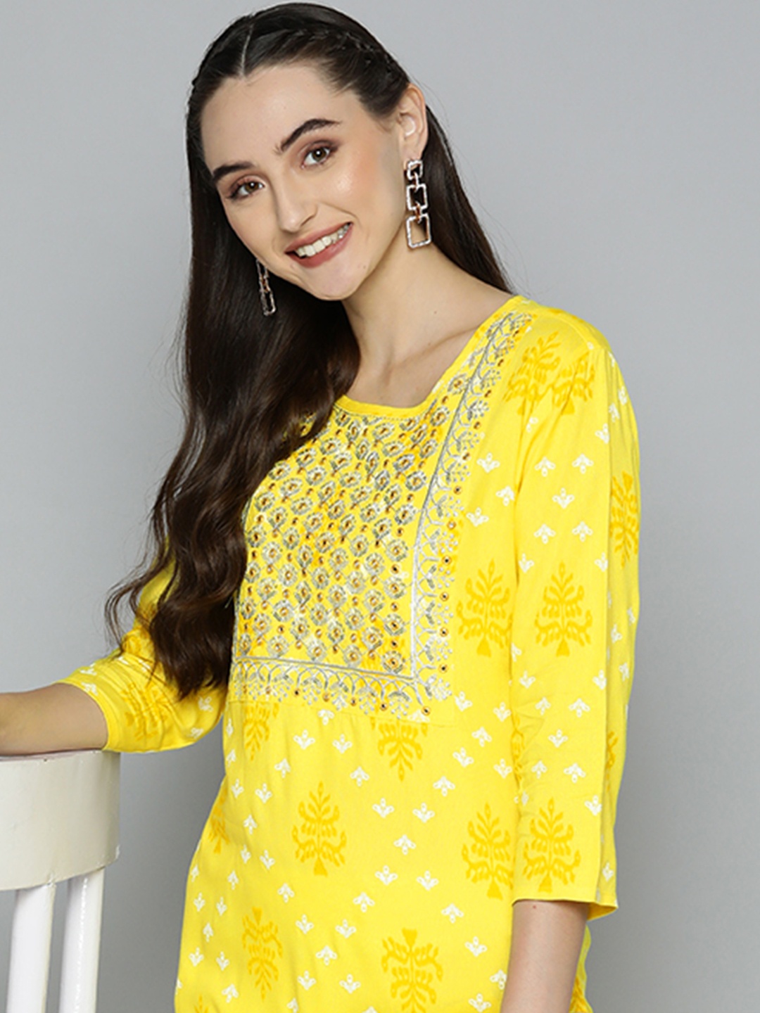 

HERE&NOW Women Yellow Ethnic Motifs Printed Embroidered Work Kurta