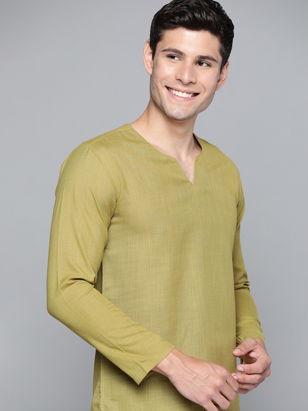 

HERE&NOW Men Olive Green Cotton Kurta