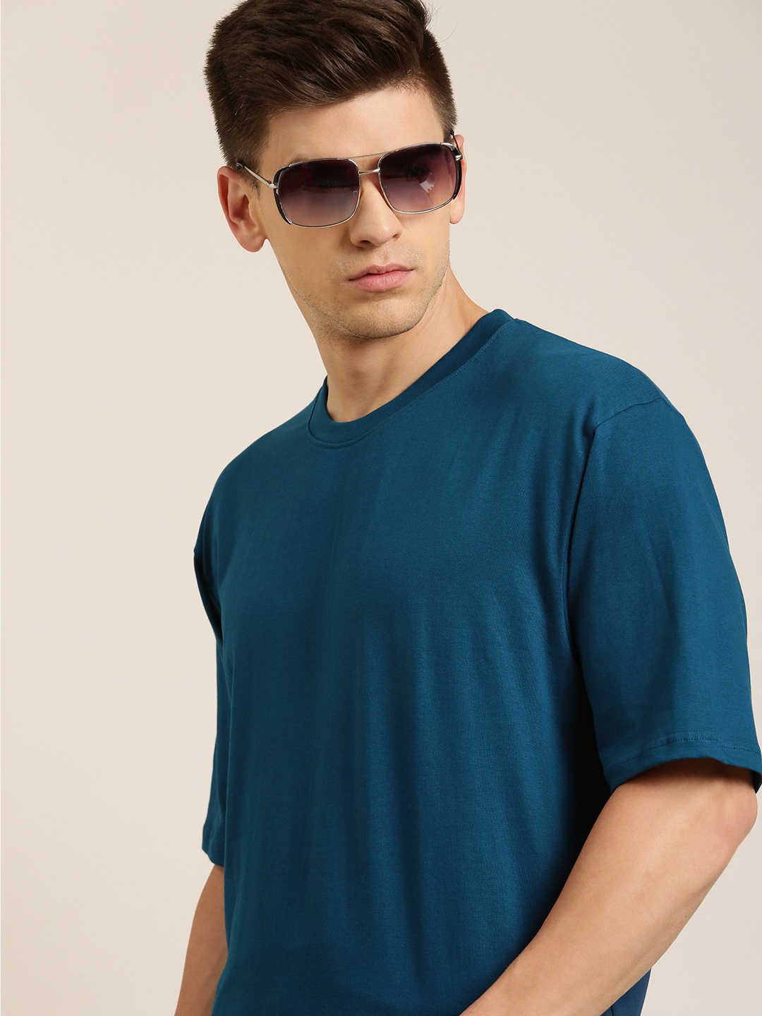 

Difference of Opinion Men Teal Blue Pure Cotton Drop-Shoulder Oversized Fit T-shirt